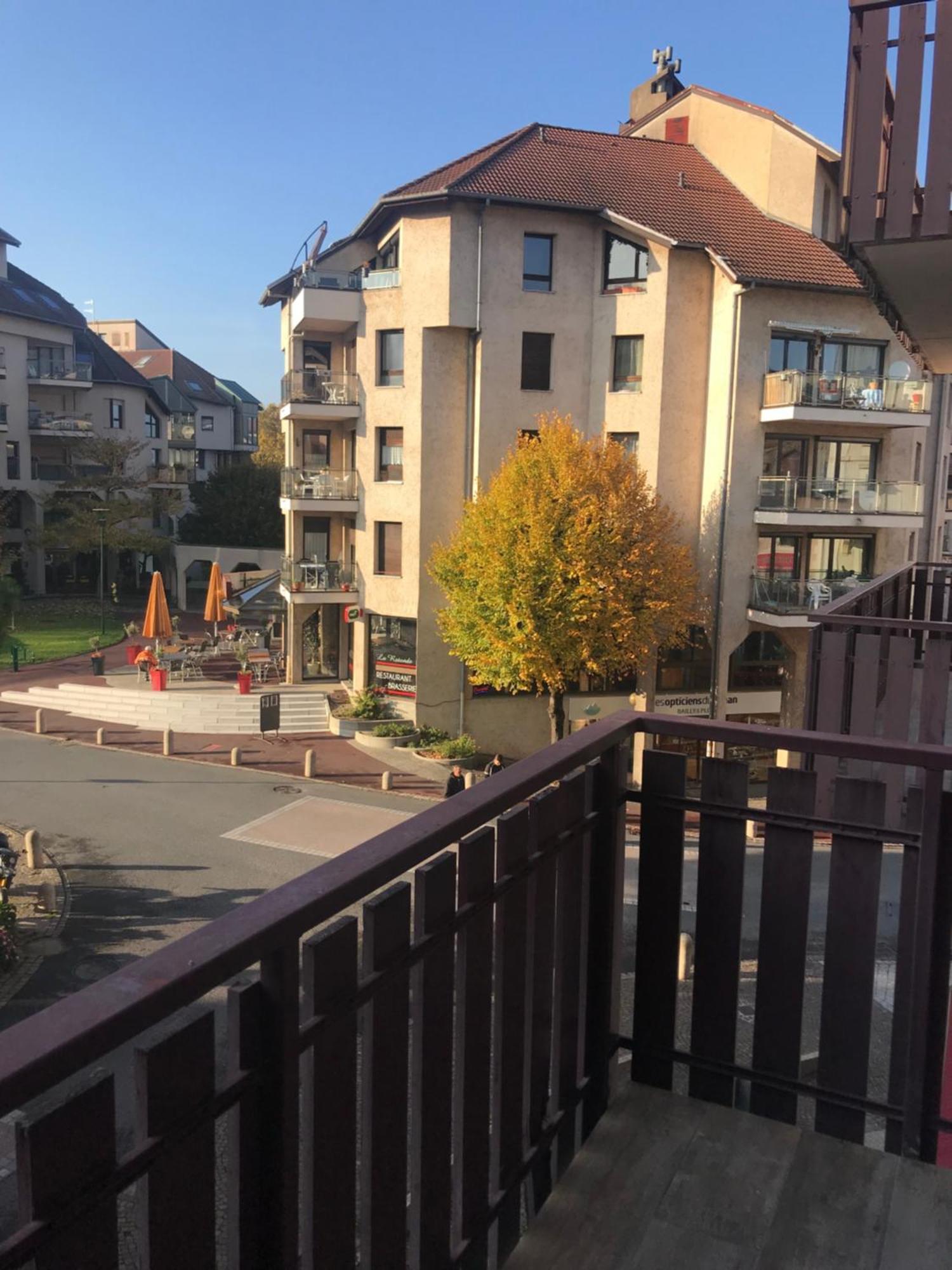 Hotel Le Bourgogne Évian-les-Bains Eksteriør billede